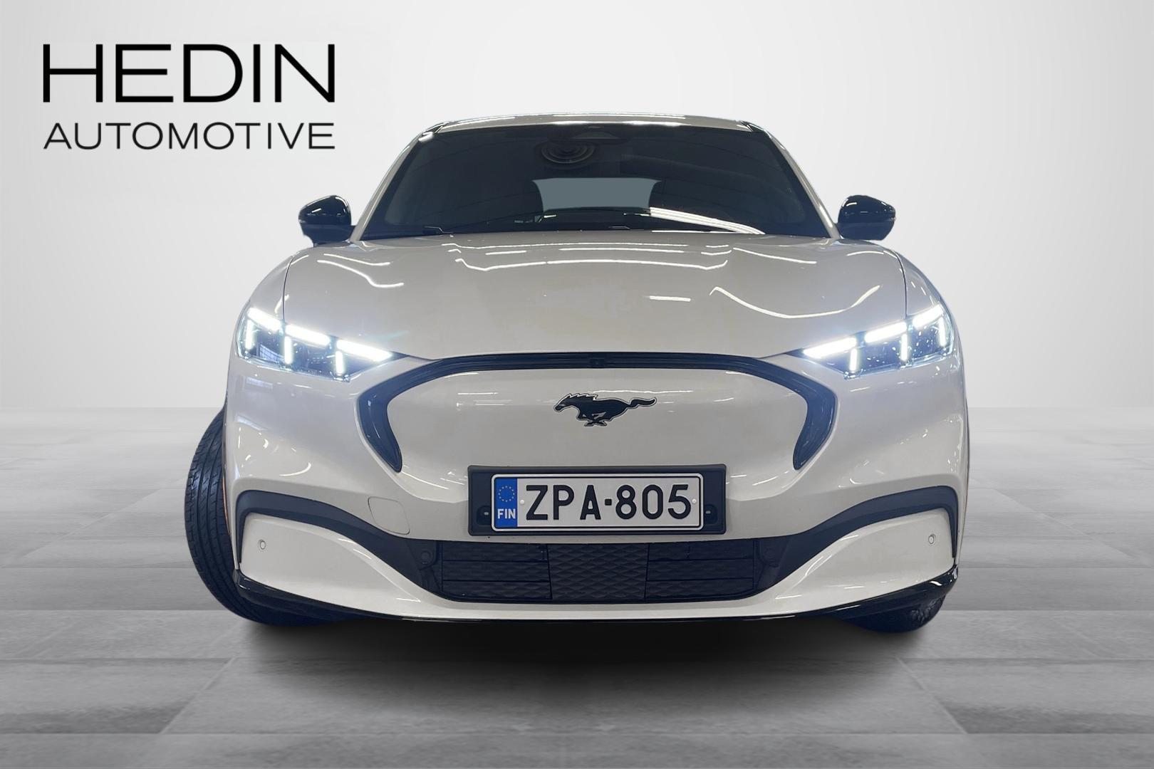 FORD Mustang Mach-E 2025