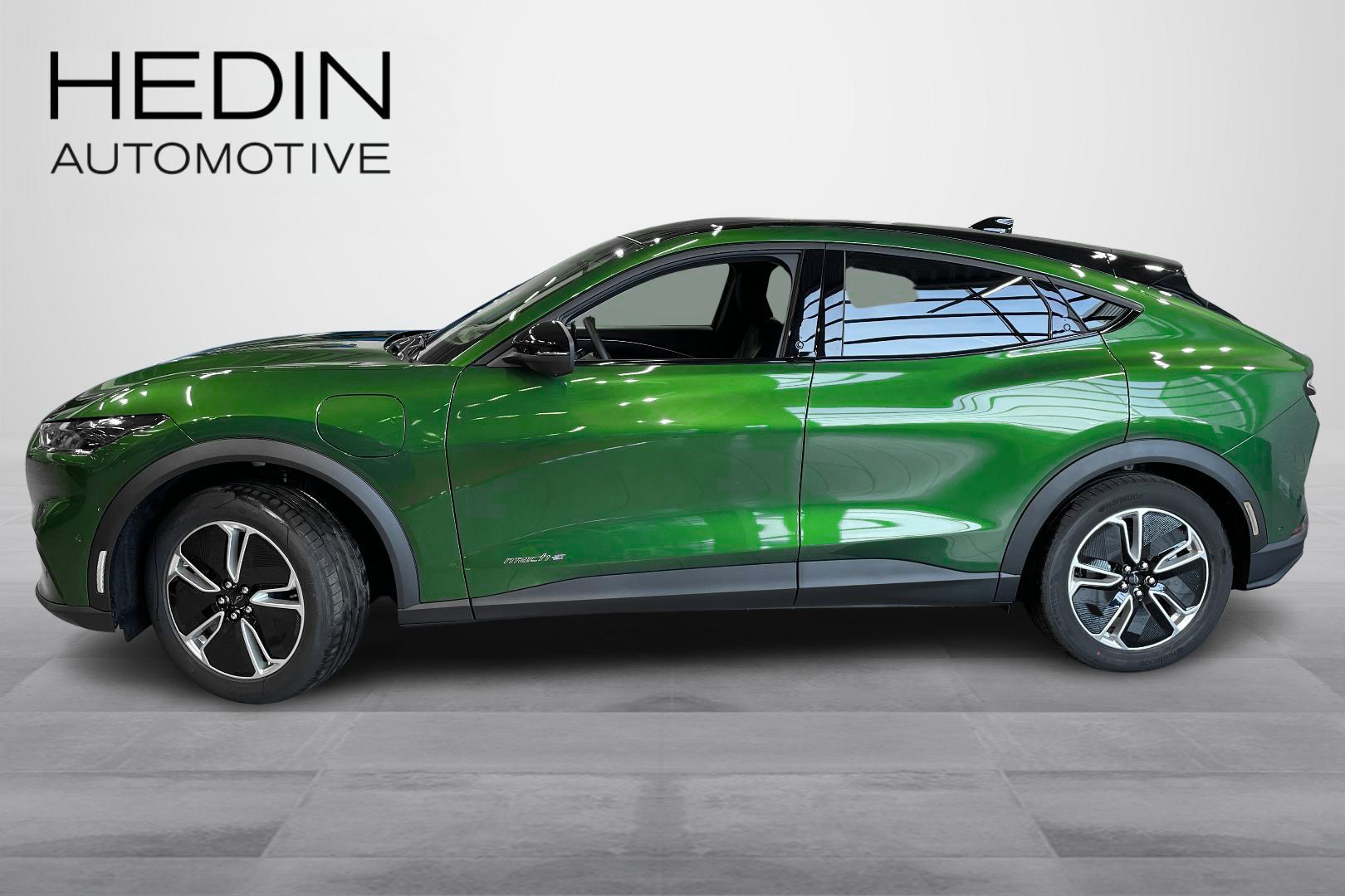 Ford Mustang Mach-E 2025