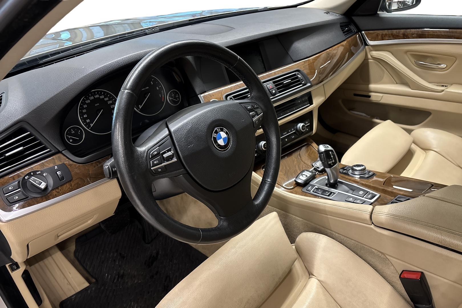 BMW 528 2012