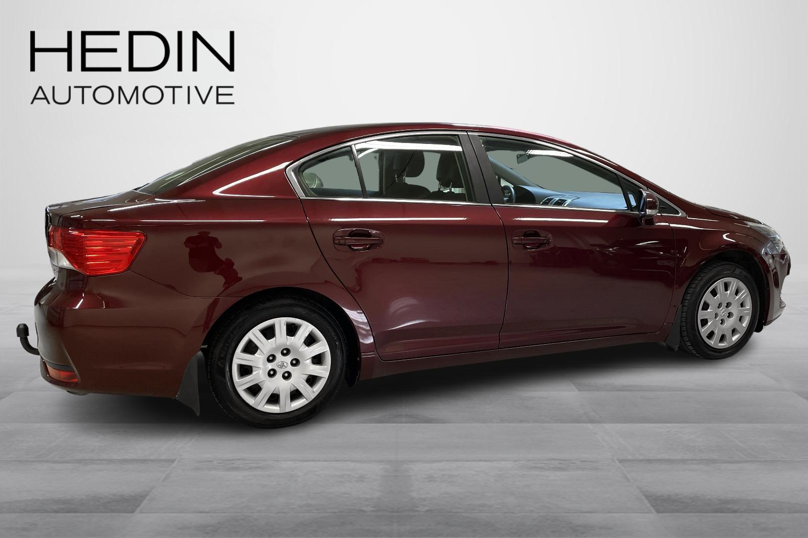 Toyota Avensis 2012