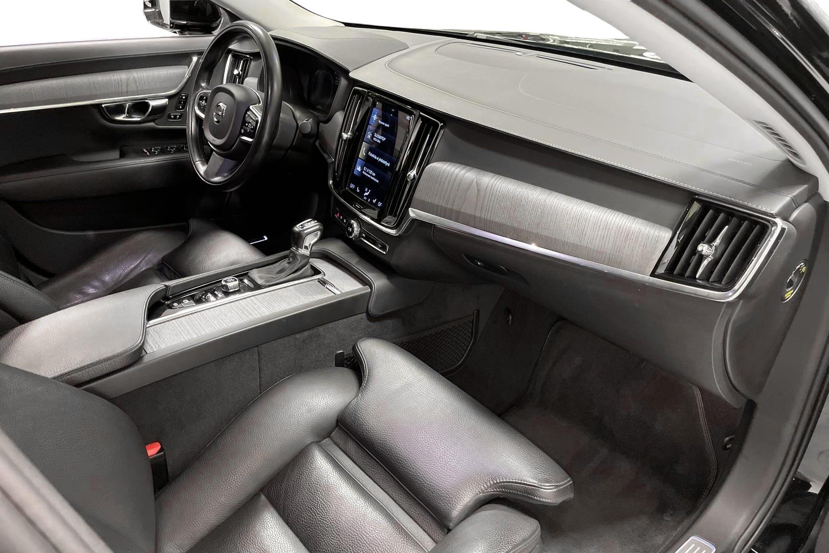 Volvo S90 14