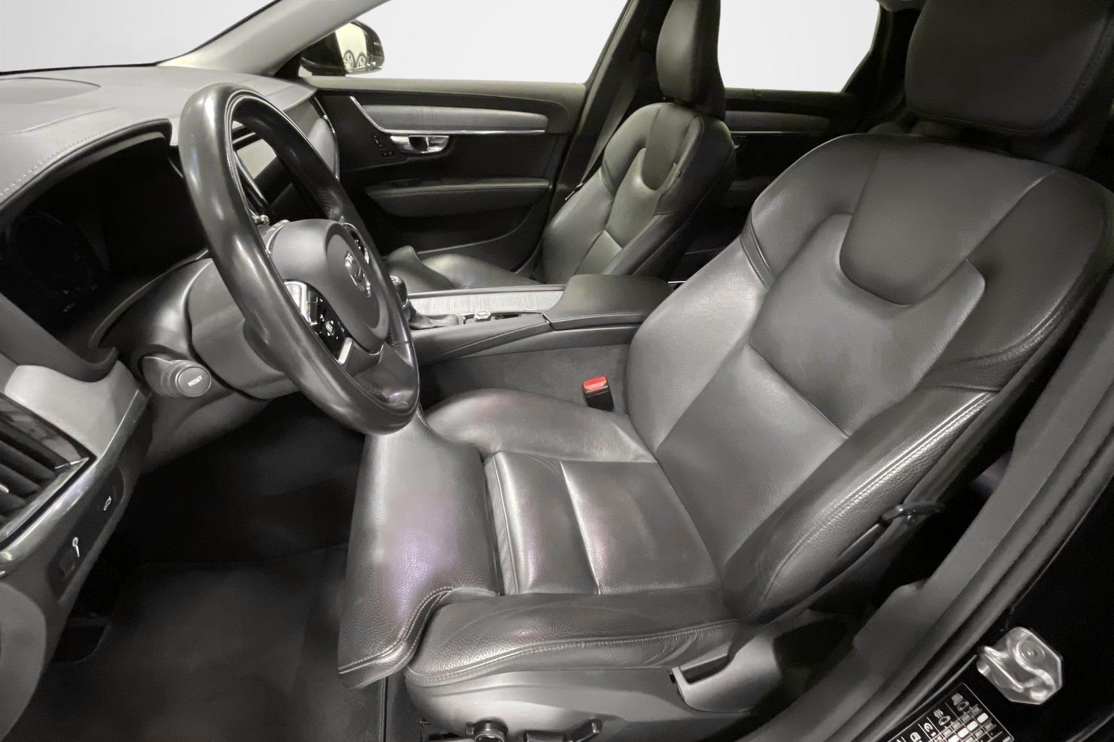 Volvo S90 15