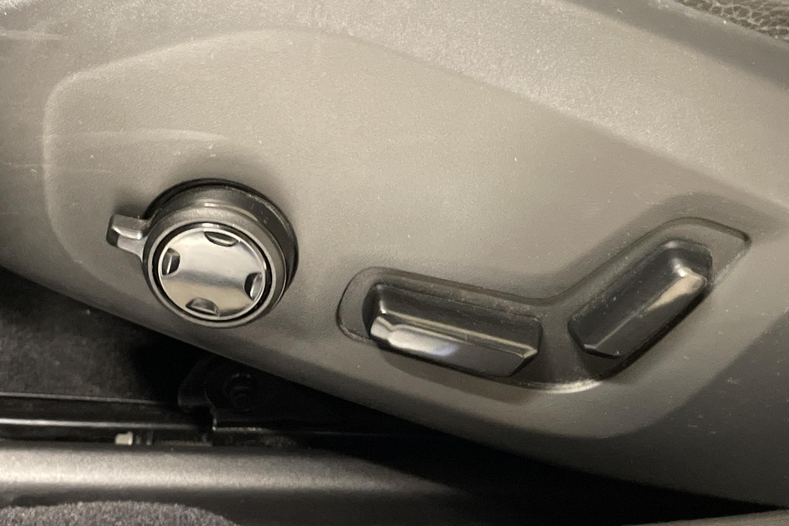 Volvo S90 17
