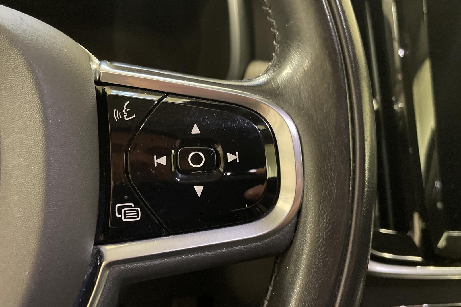Volvo S90 21