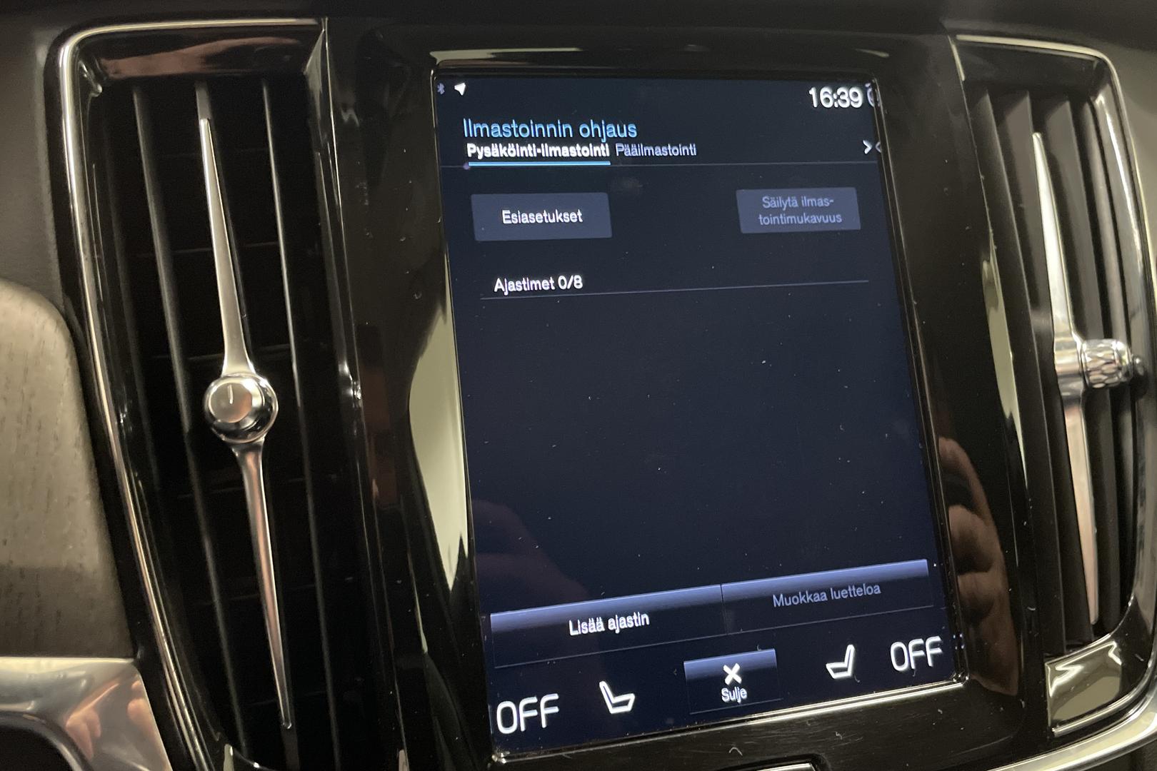 Volvo S90 27