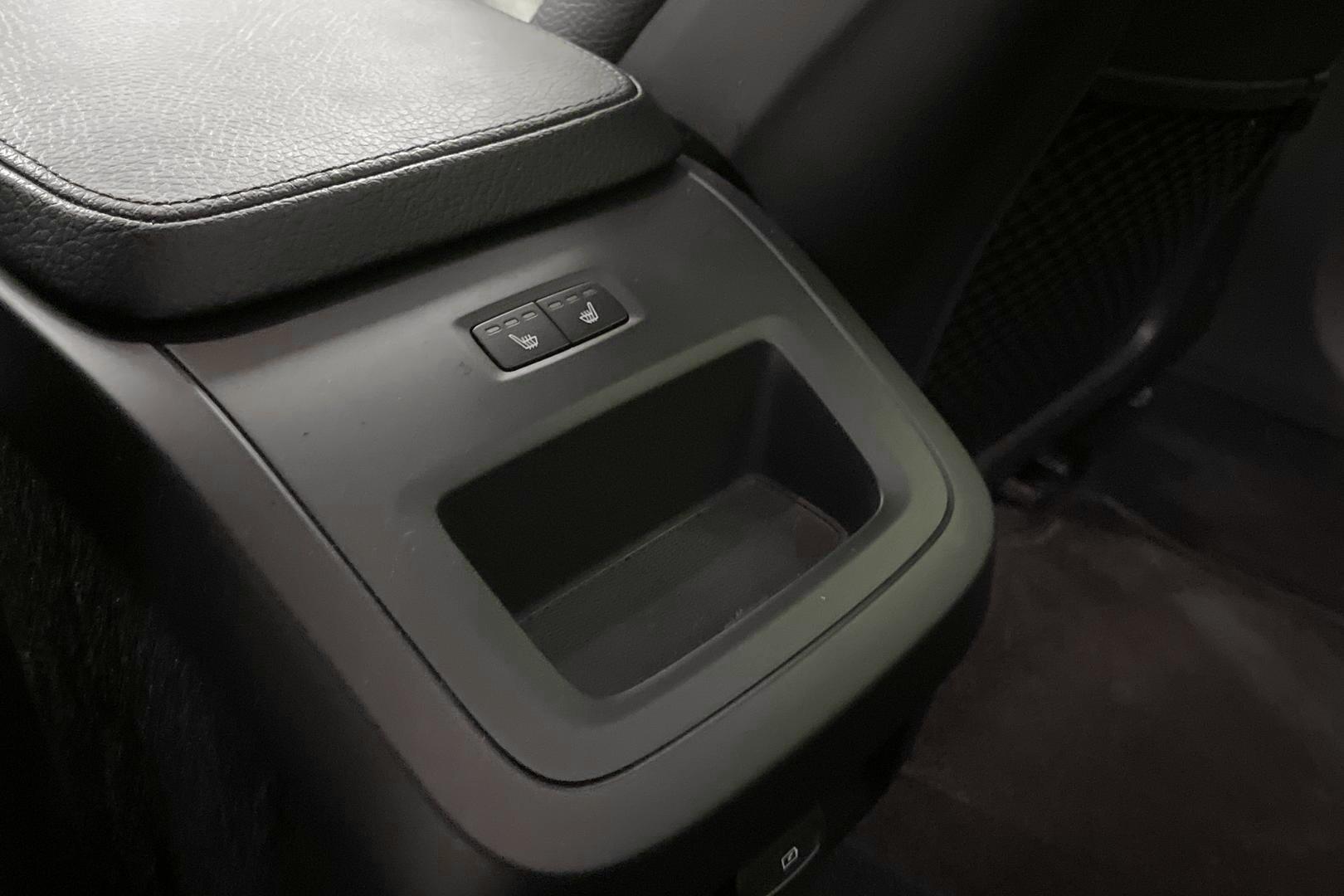 Volvo S90 31