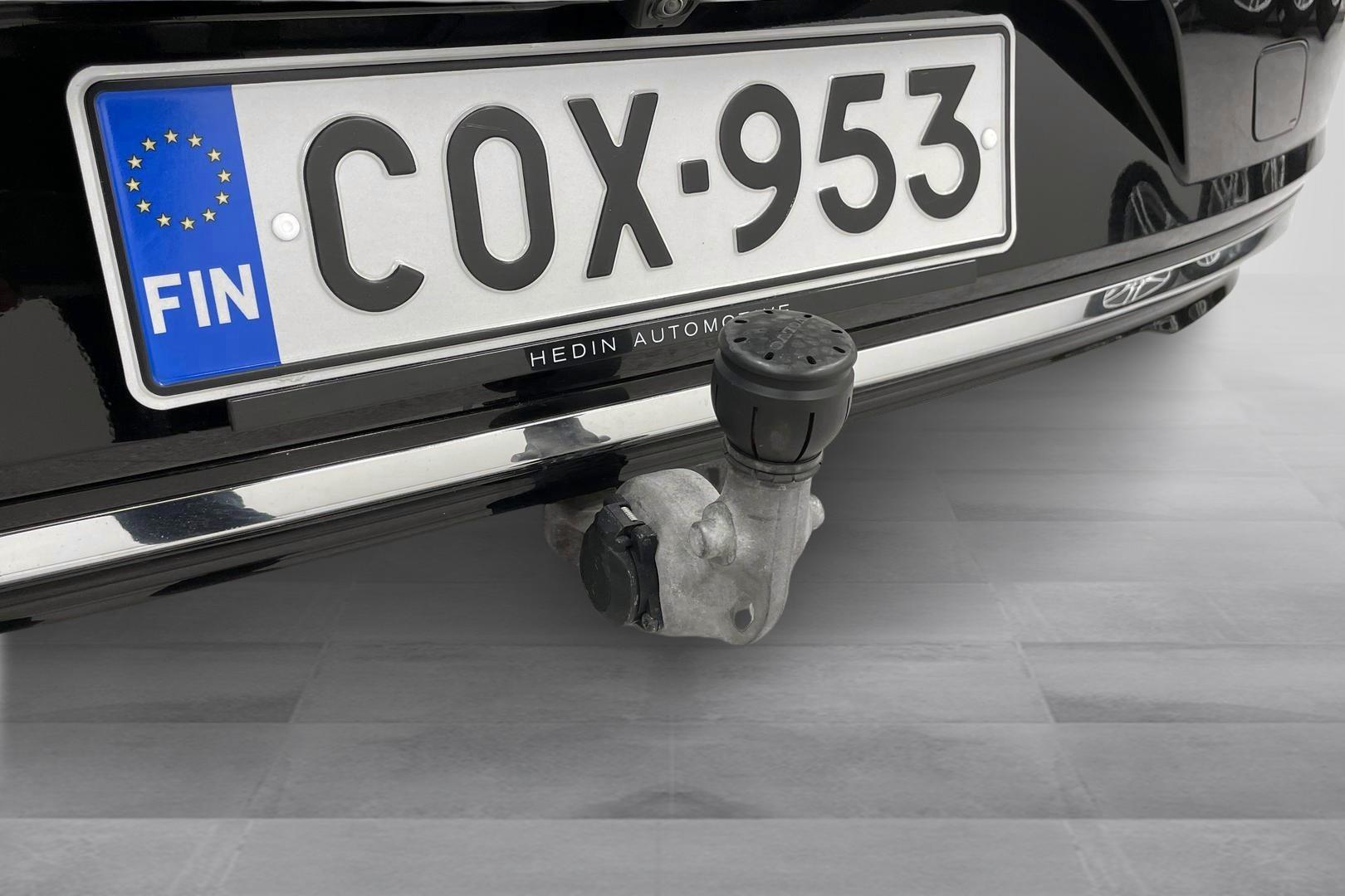 Volvo S90 32