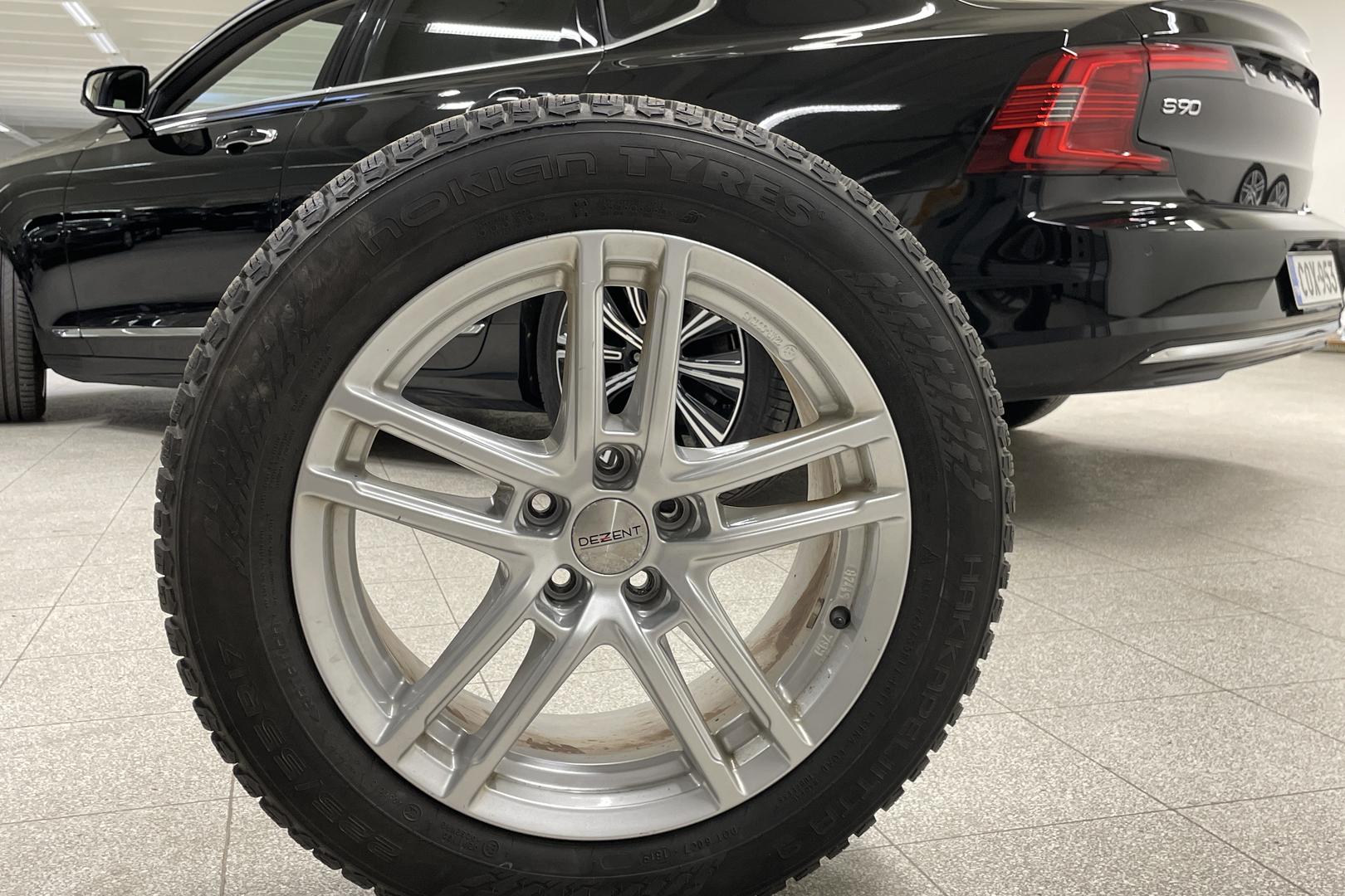 Volvo S90 37