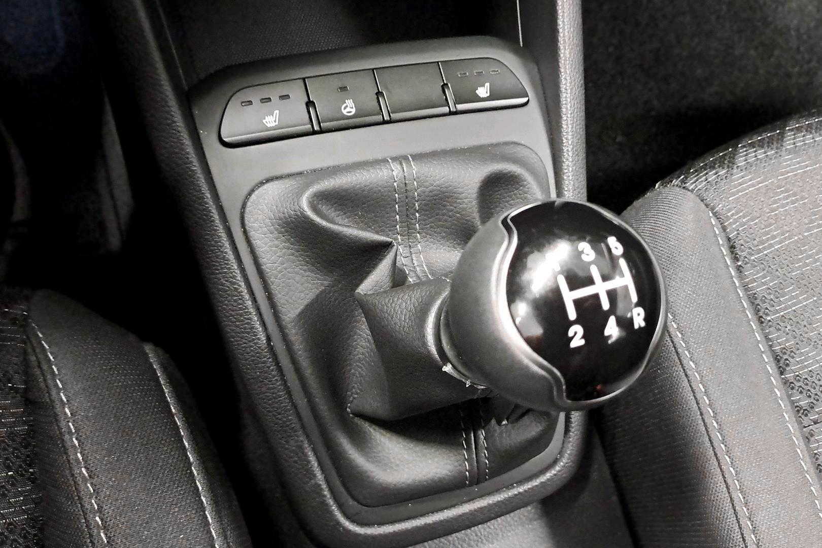 Kia Rio 2024