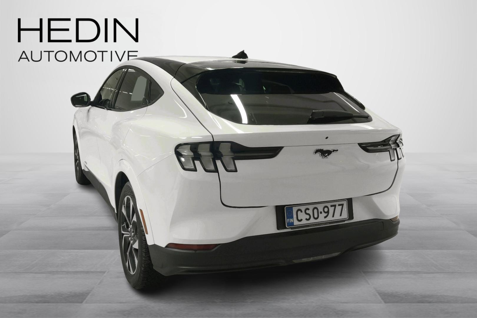 Ford Mustang Mach-E 2025