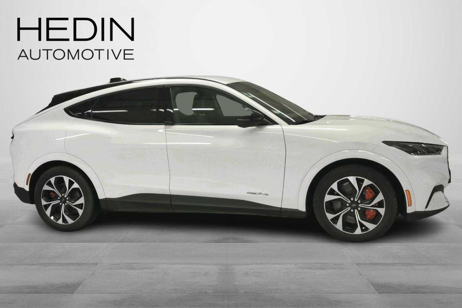 Ford Mustang Mach-E 2025