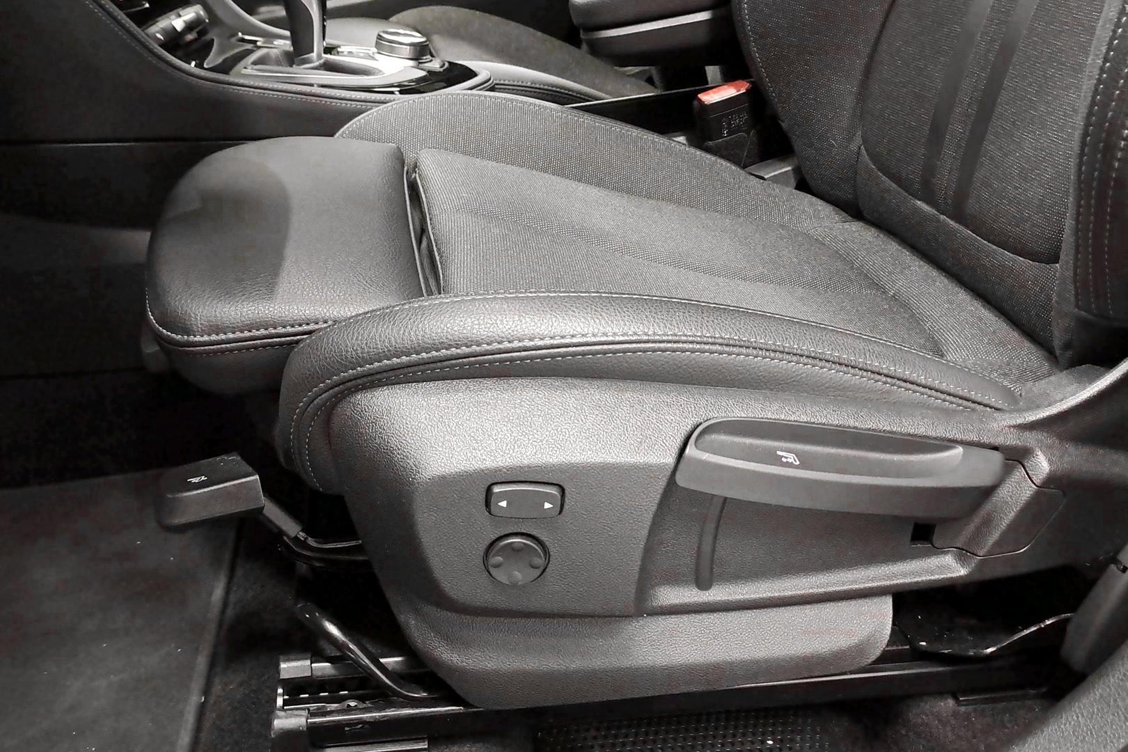 BMW 218 2022