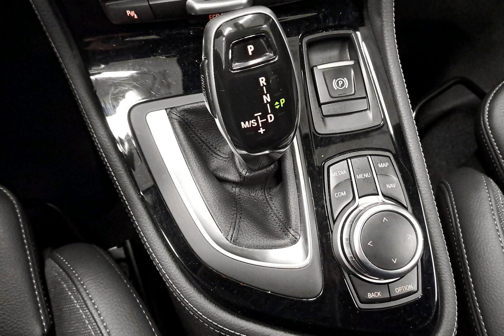BMW 218 2022