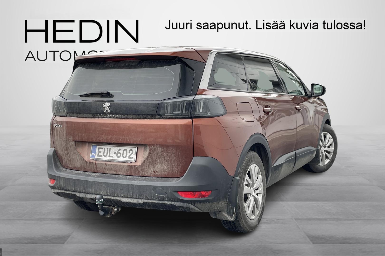 Peugeot 5008 2022