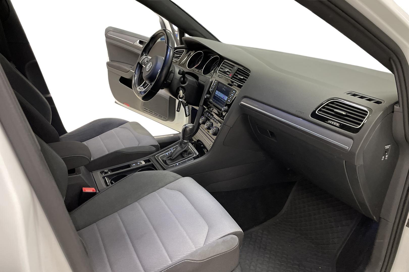 Volkswagen Golf 2016