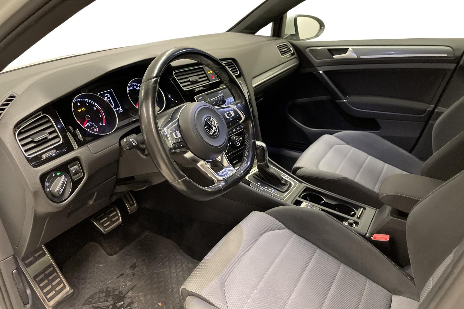 Volkswagen Golf 2016