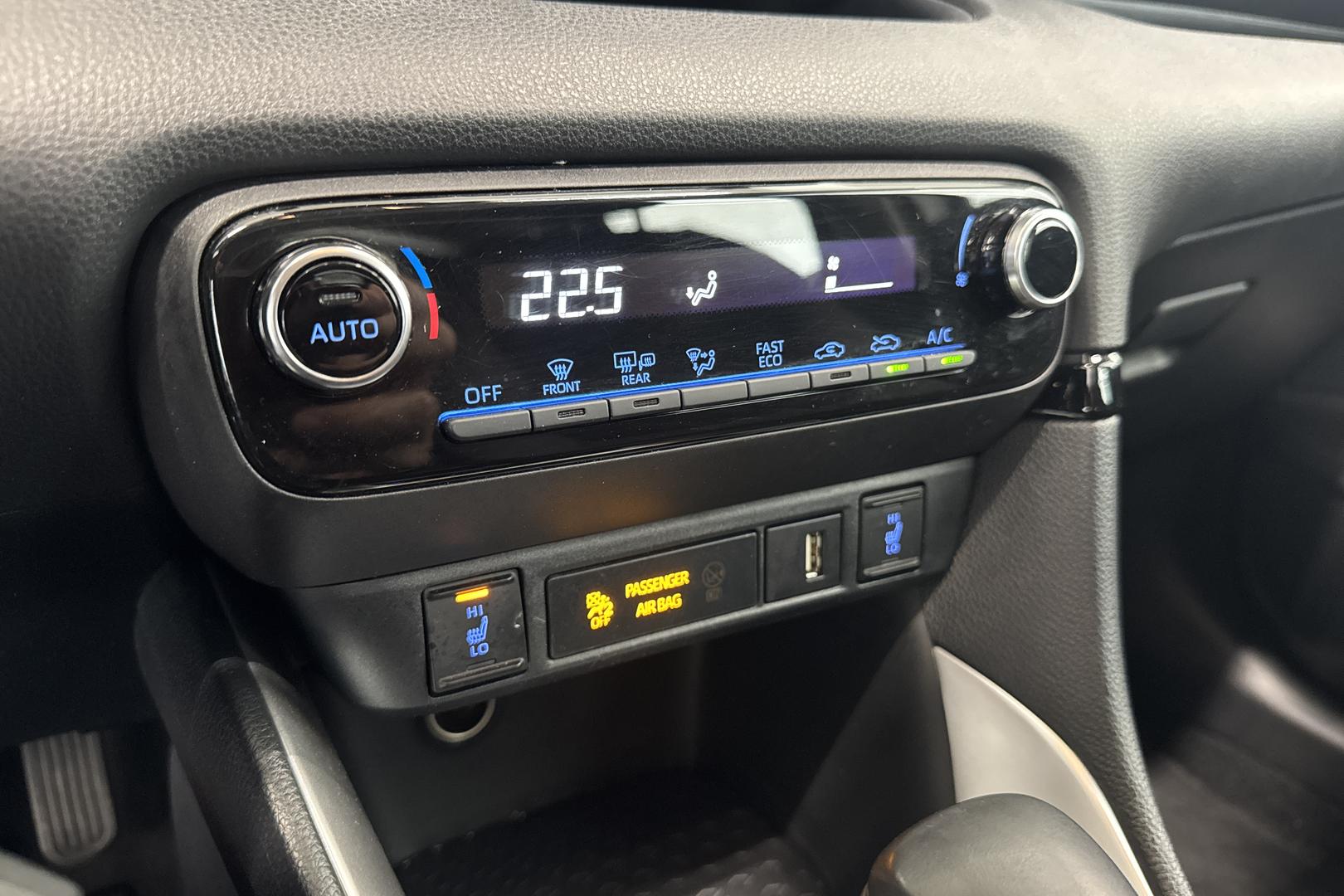 Mazda Mazda2 Hybrid 2024