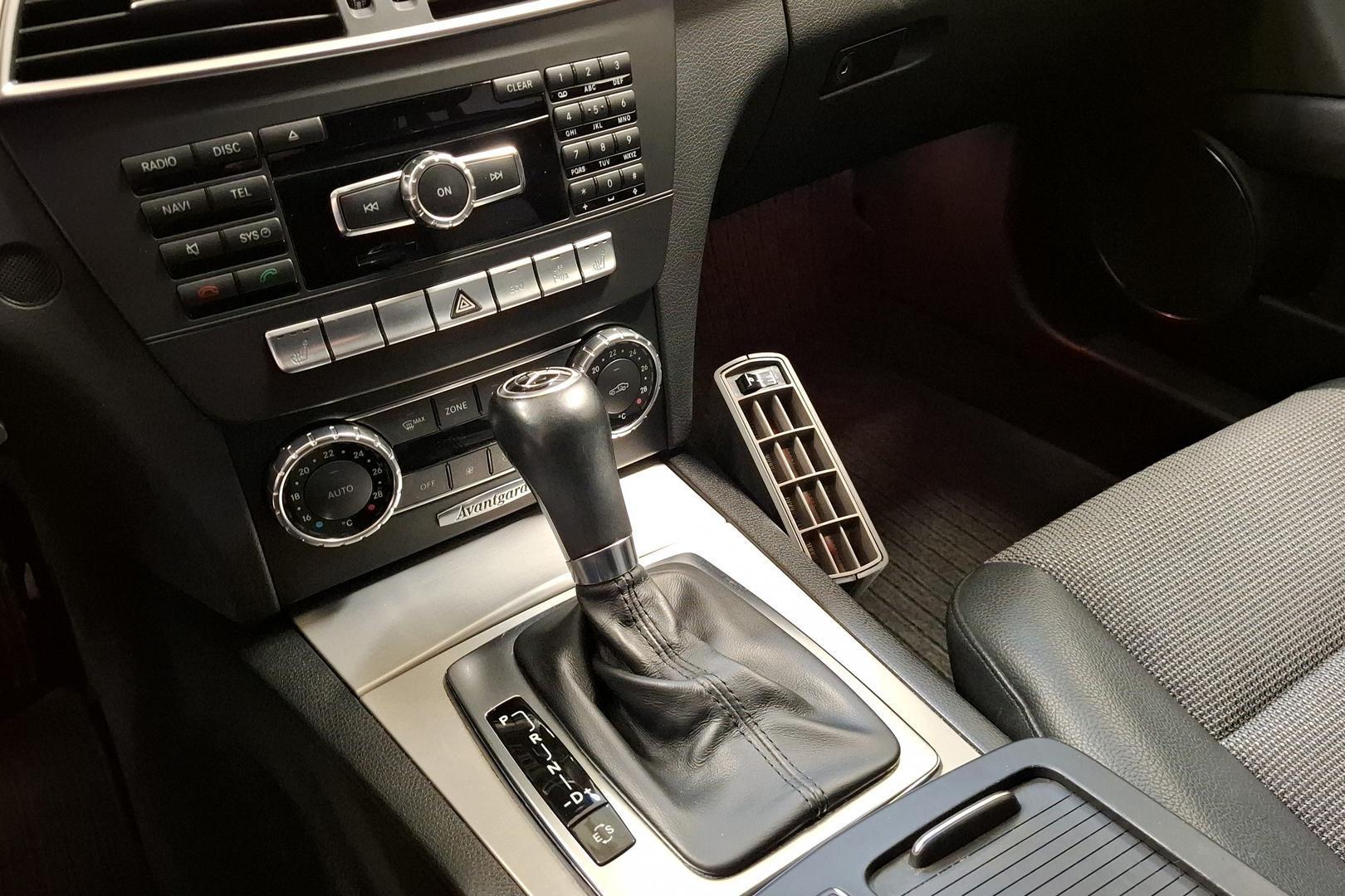 Mercedes-Benz C 2012