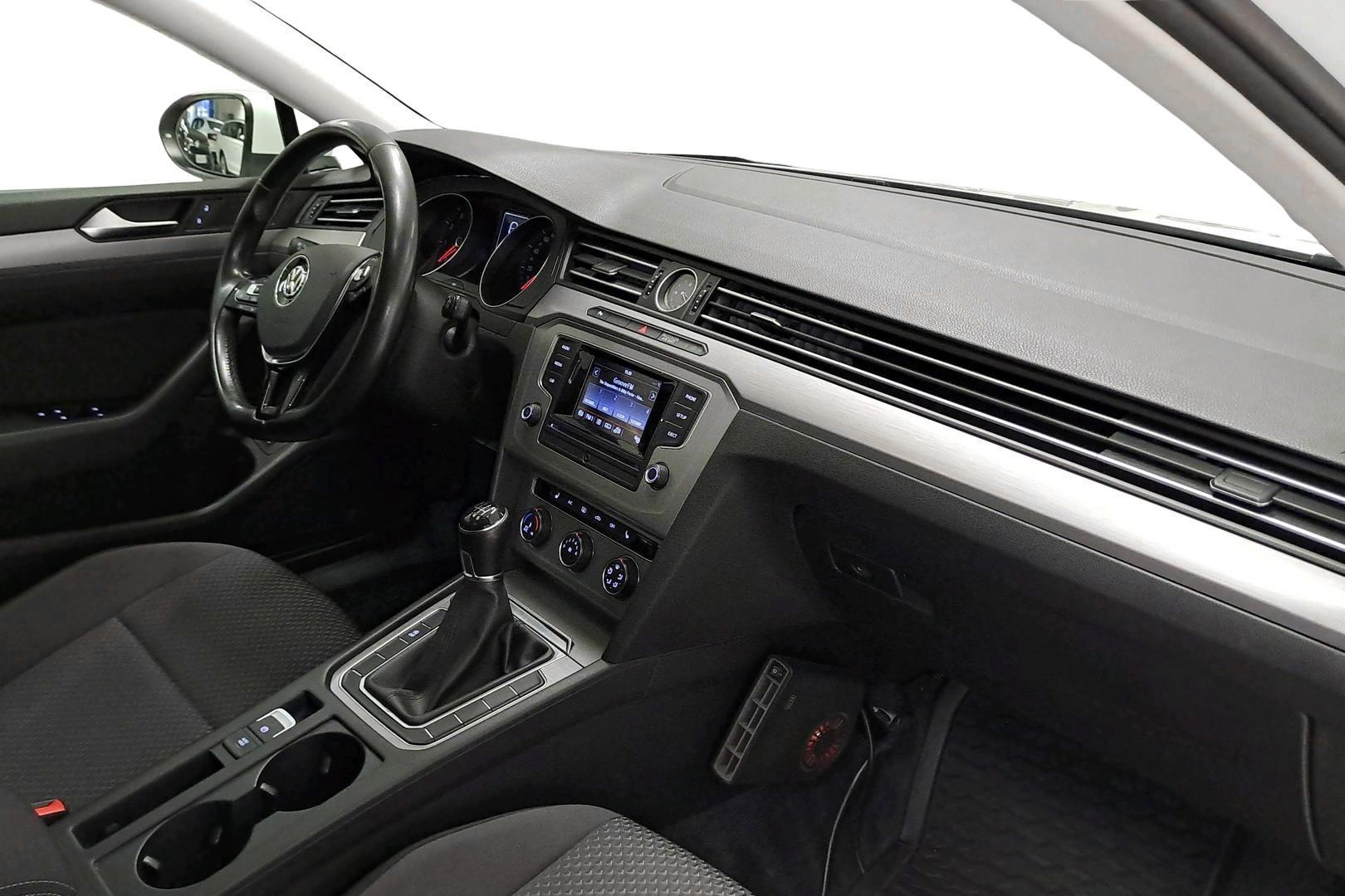 Volkswagen Passat 2016