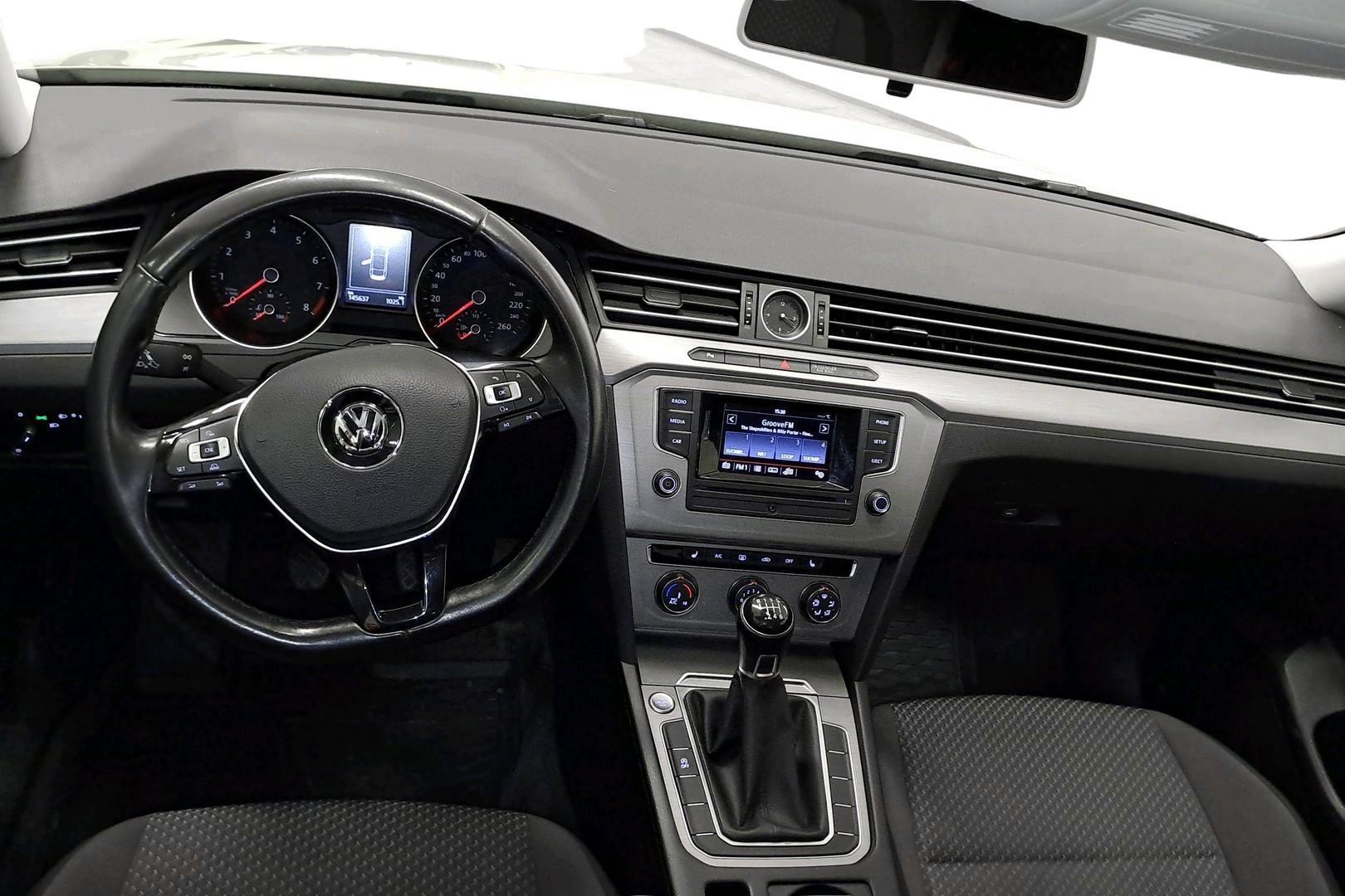 Volkswagen Passat 2016