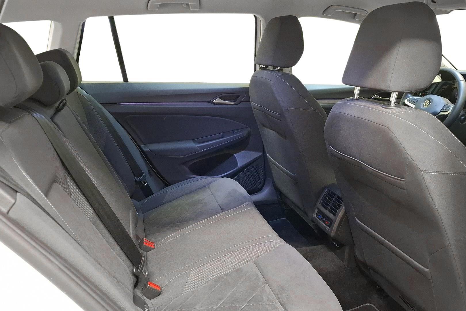 Volkswagen Golf 2021