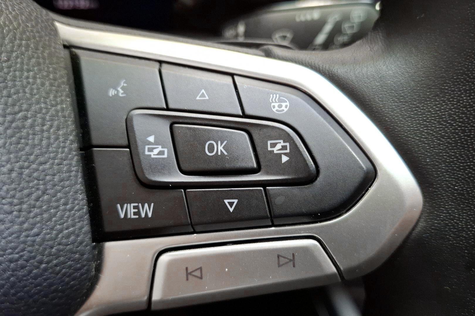 Volkswagen Golf 2021