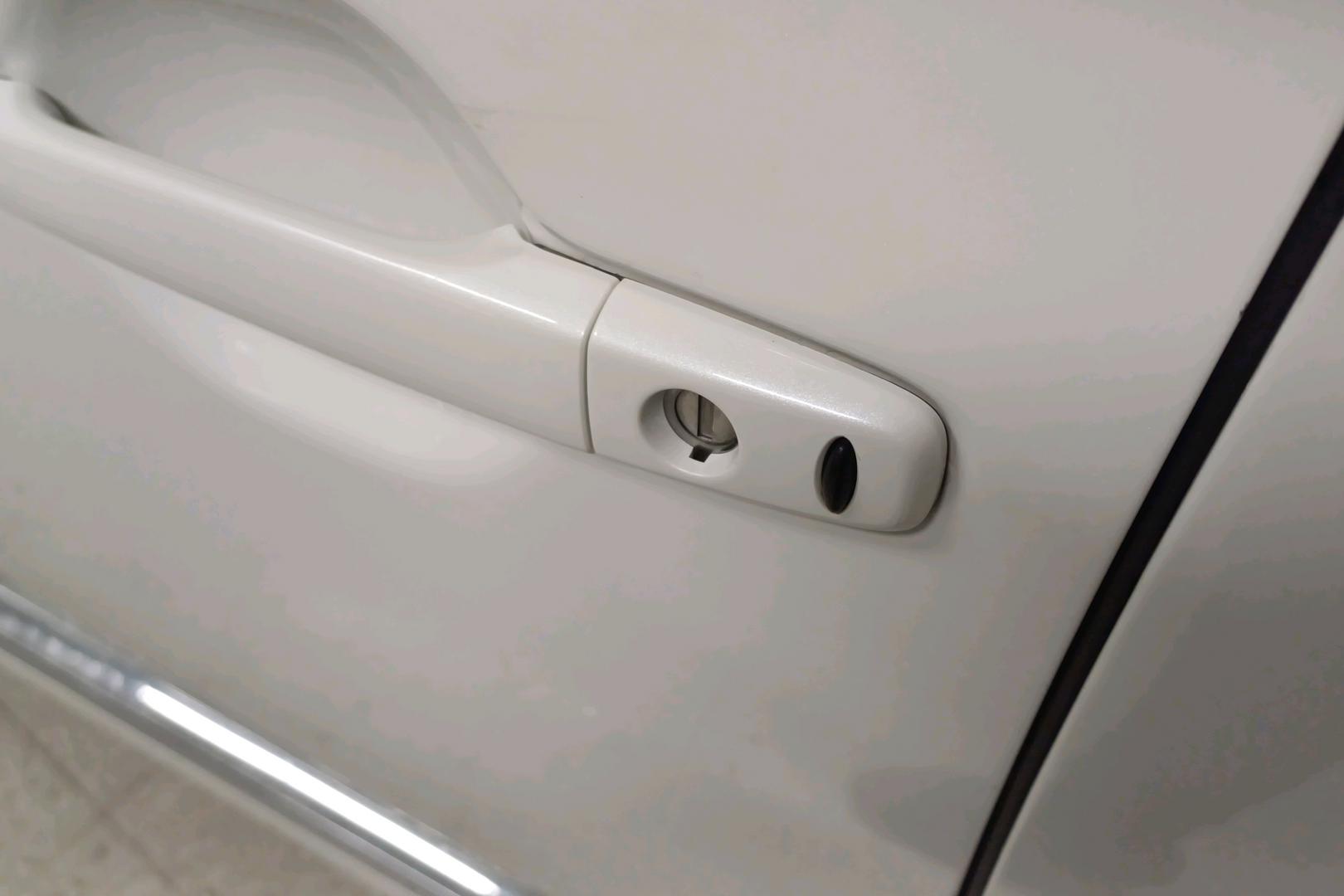 Mitsubishi Outlander PHEV 2020