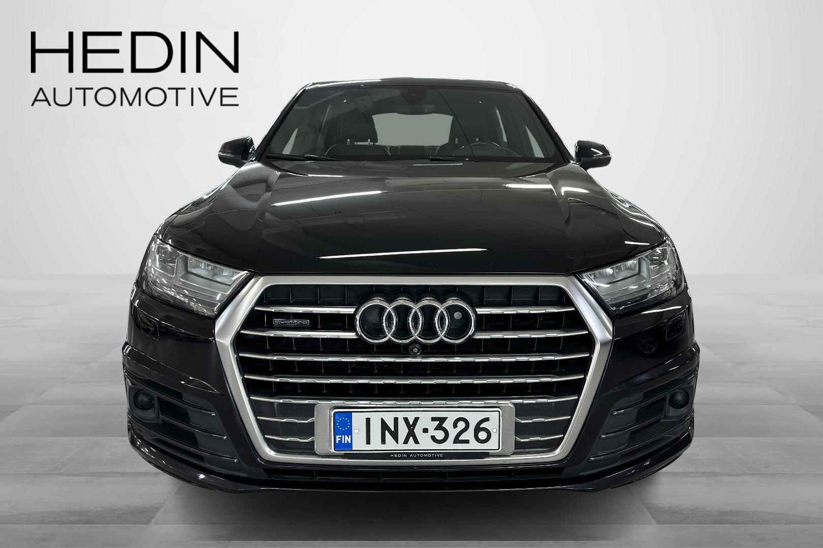 AUDI Q7 2015