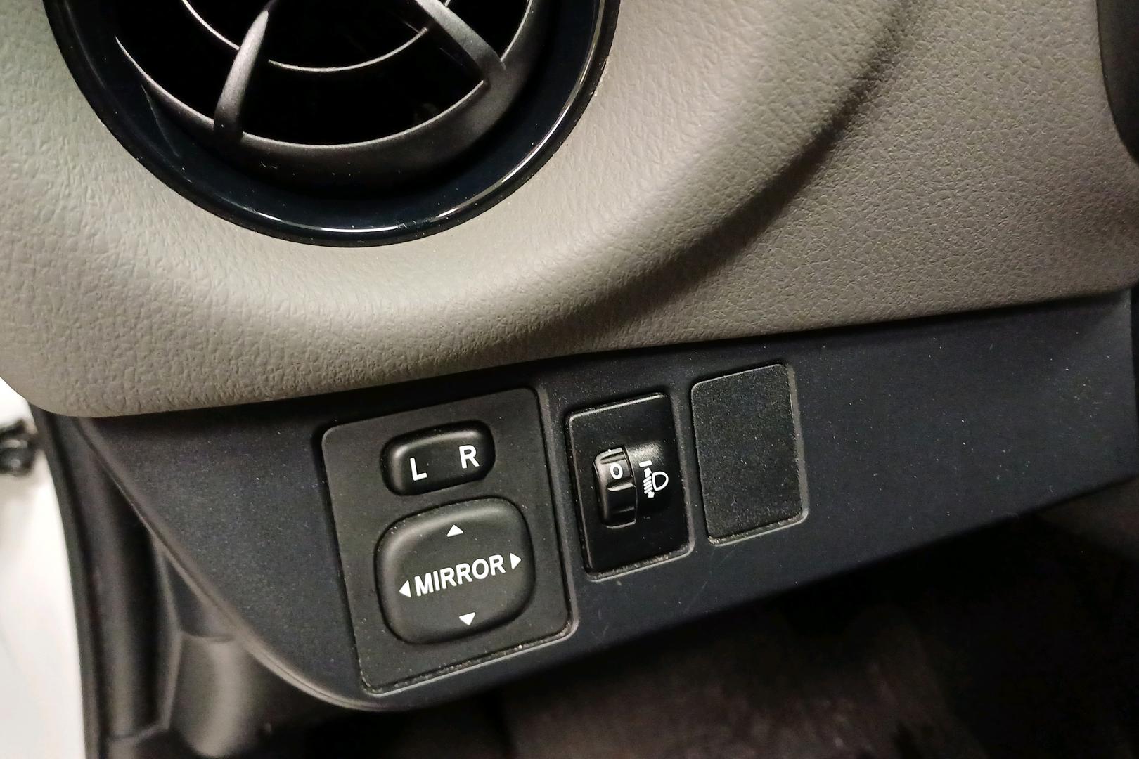 Toyota Yaris 2017