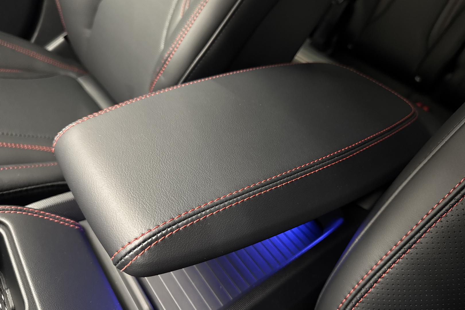 FORD Mustang Mach-E 2025