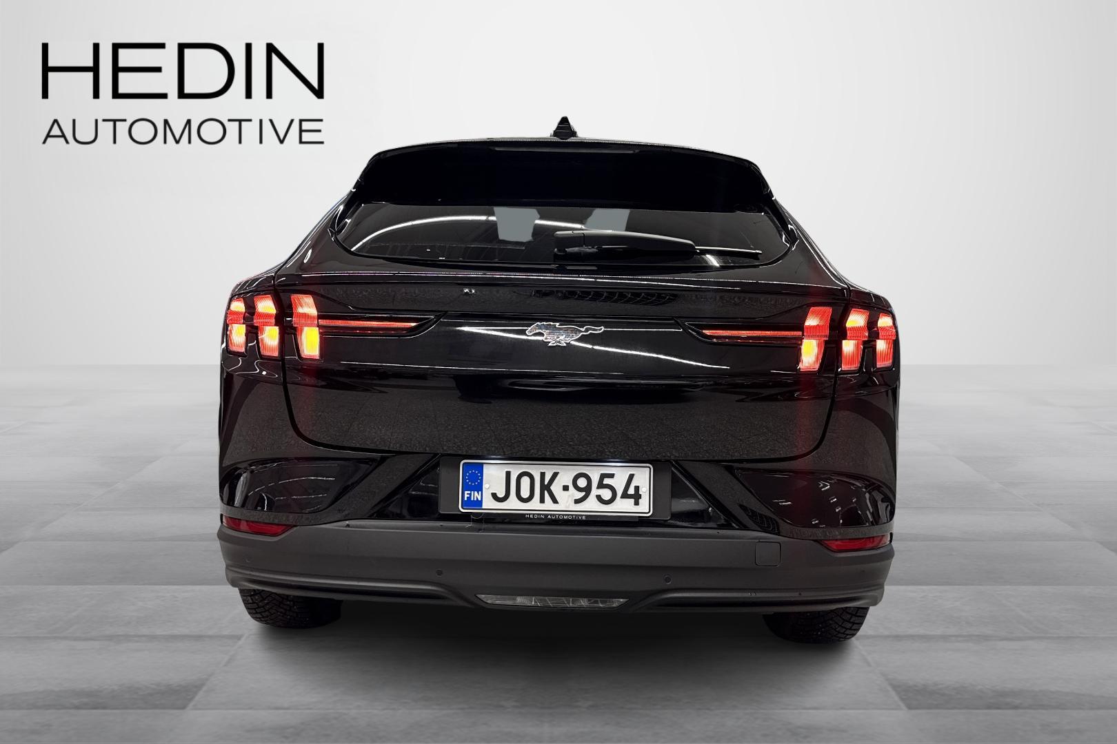 FORD Mustang Mach-E 2025