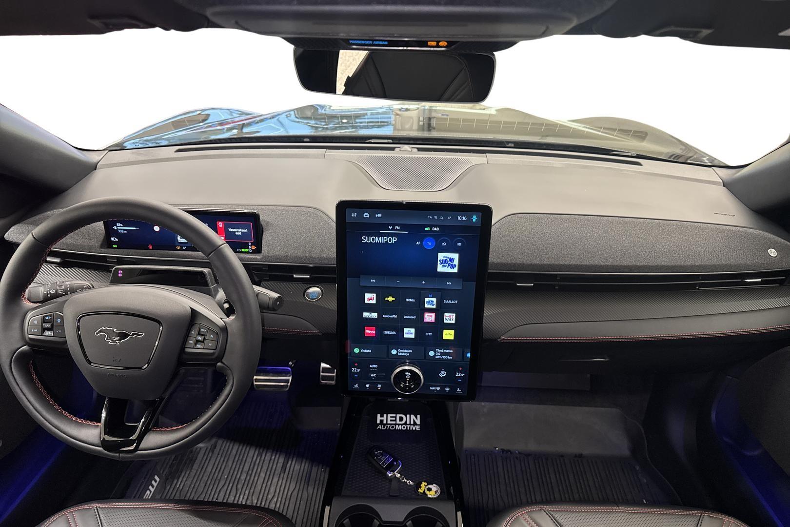 FORD Mustang Mach-E 2025