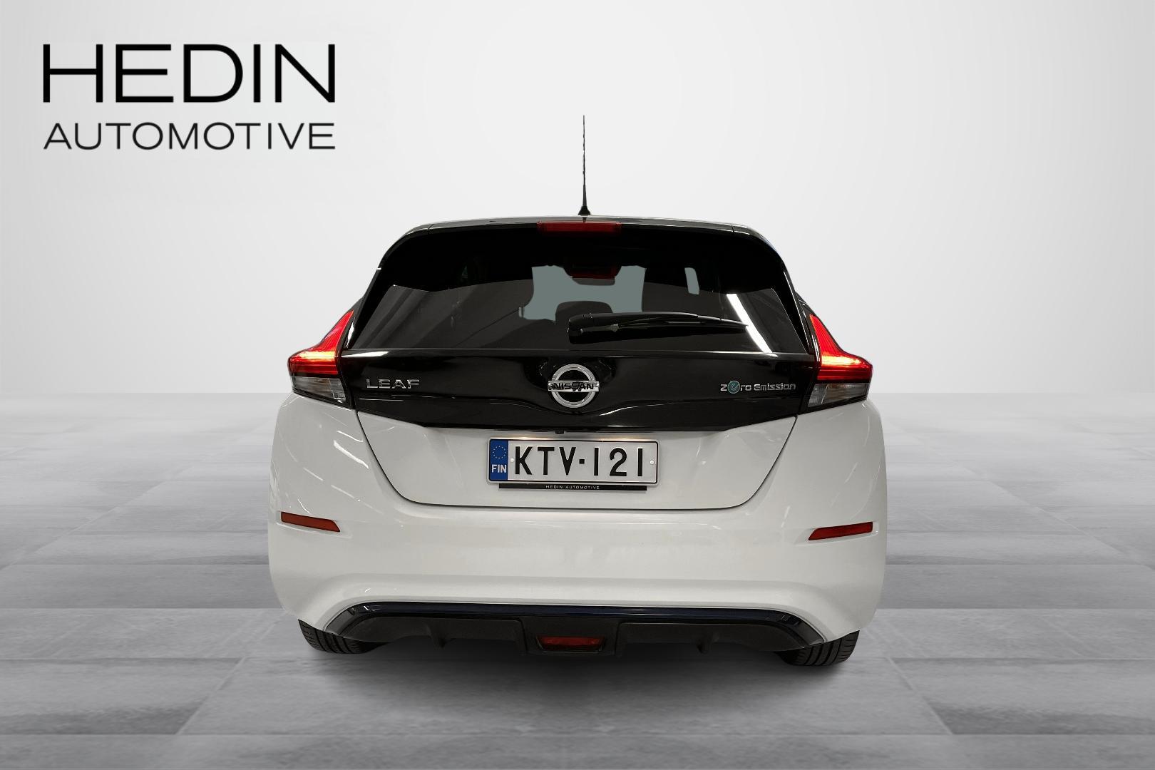 Nissan Leaf 4