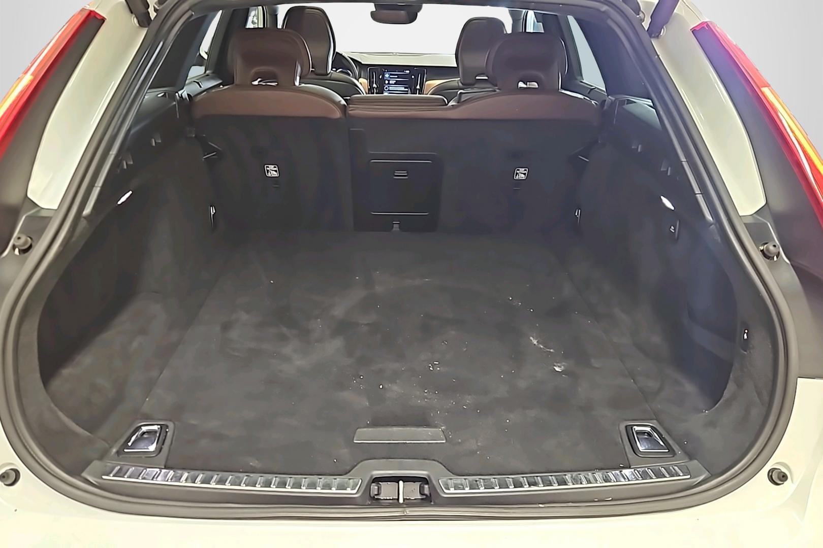 Volvo V90 12