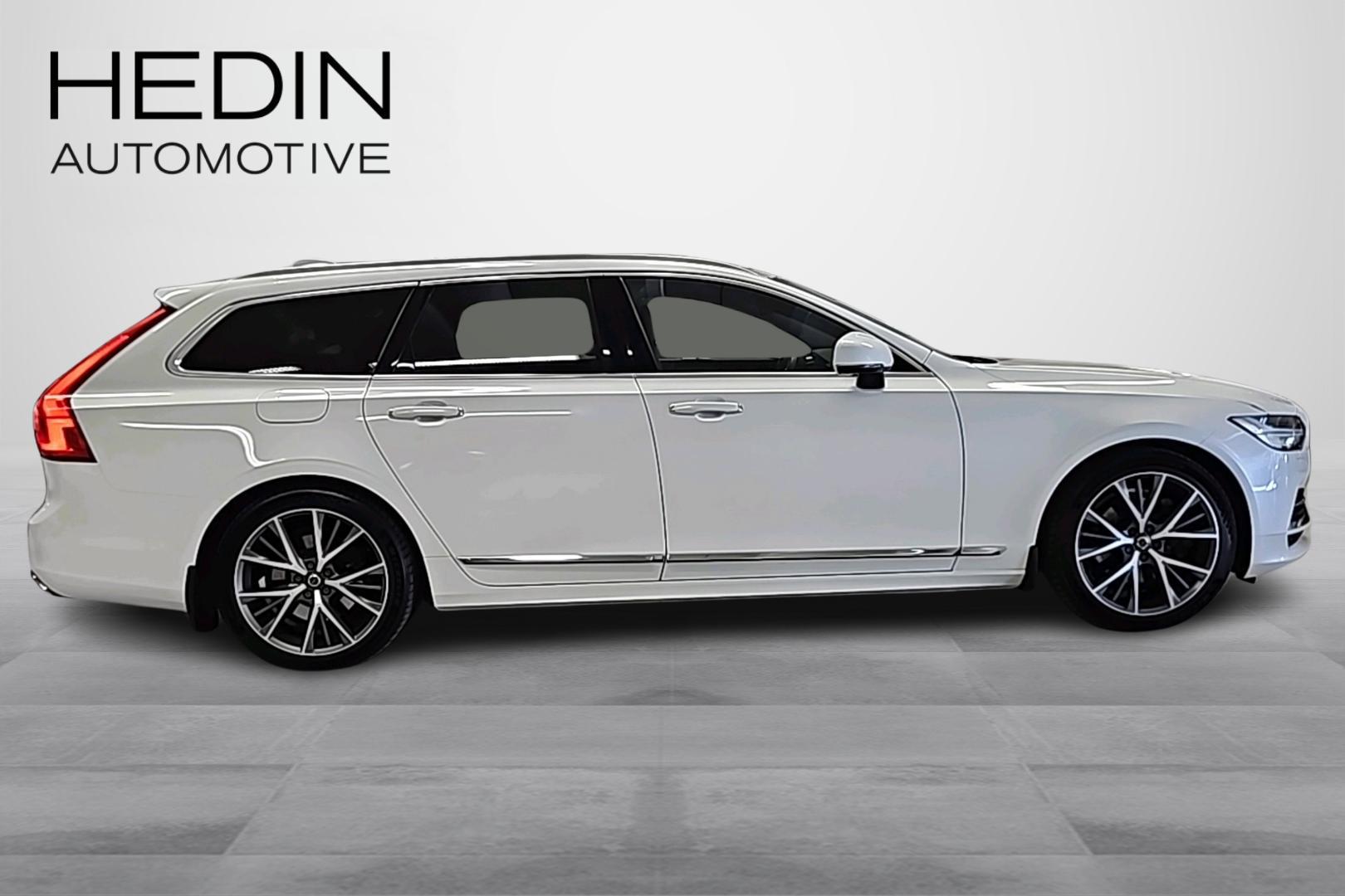 Volvo V90 8