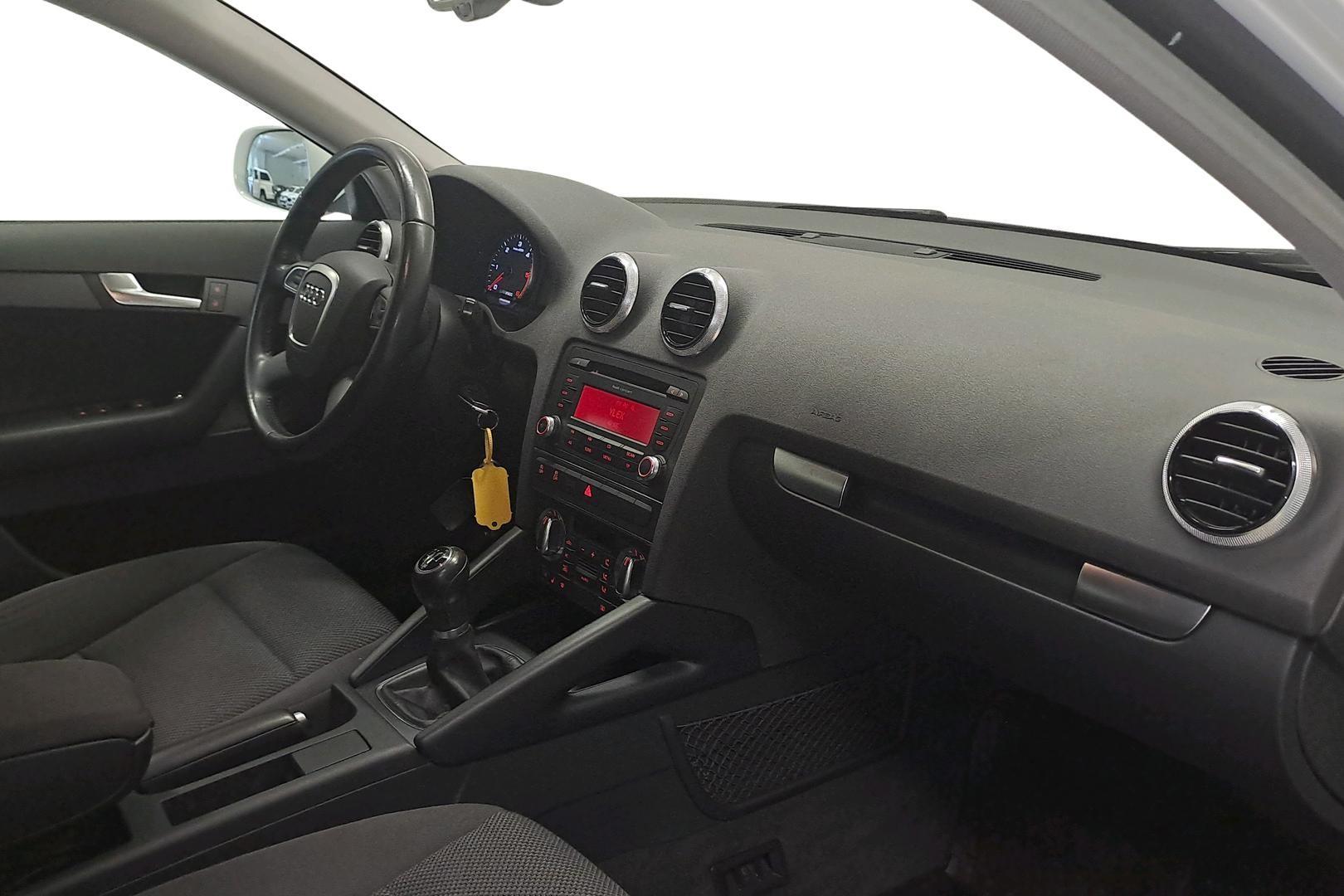 AUDI A3 2011