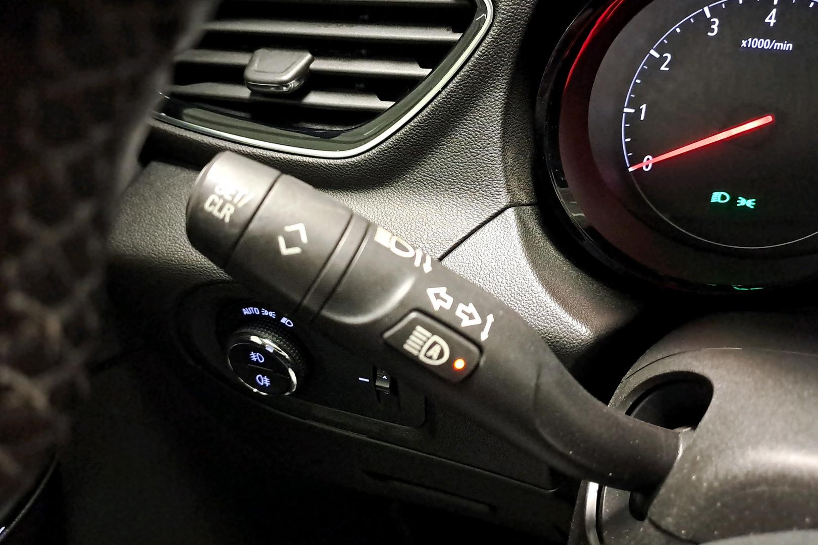 Opel Grandland X 2017