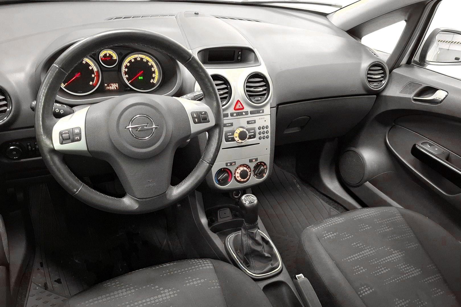 OPEL CORSA 2011