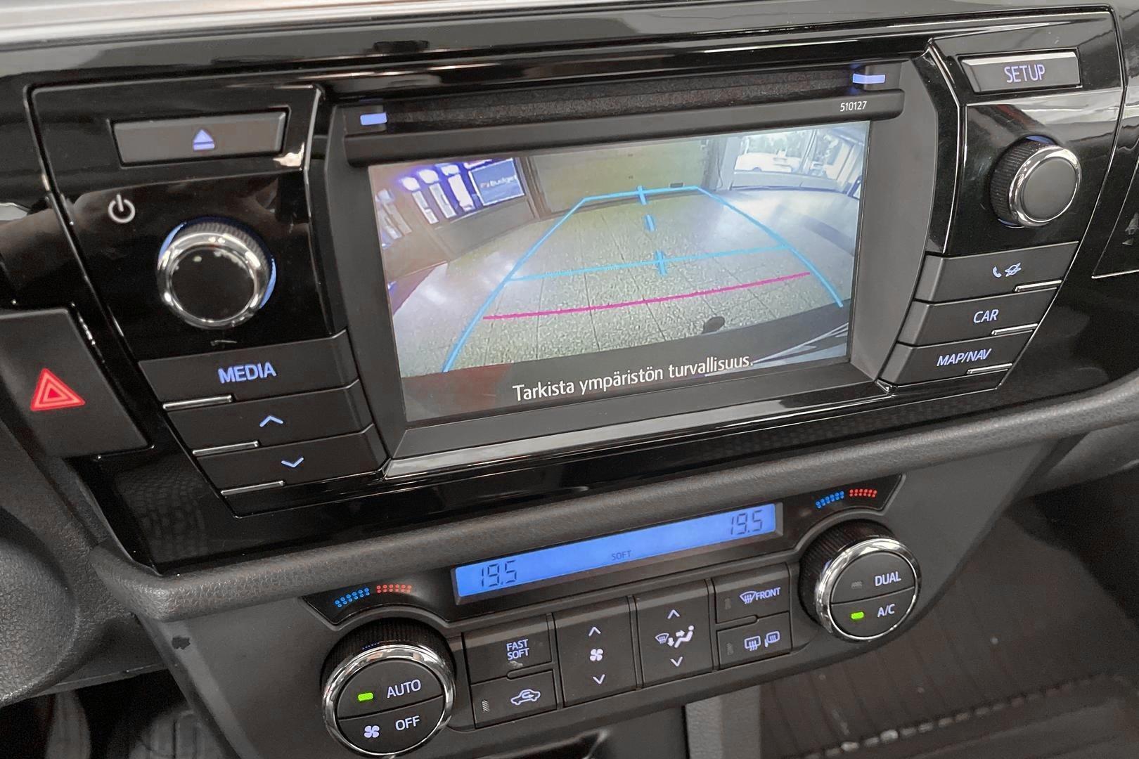 Toyota Corolla 2015