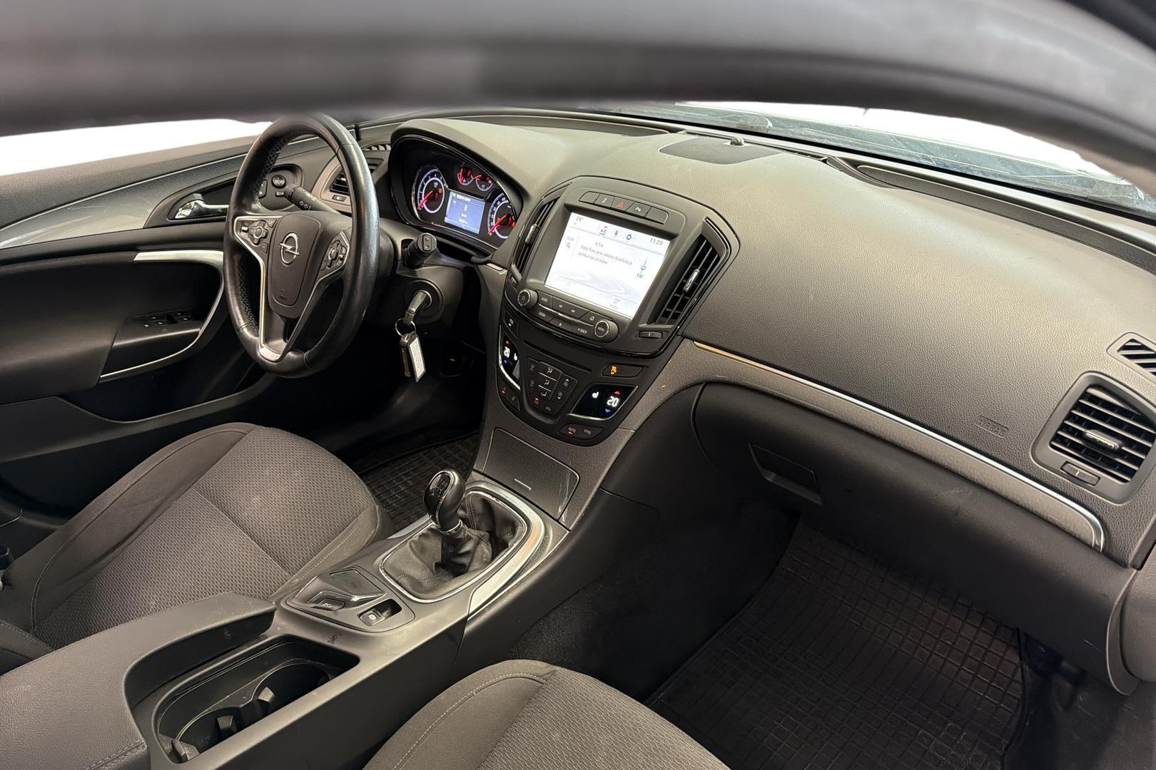 Opel Insignia 2014