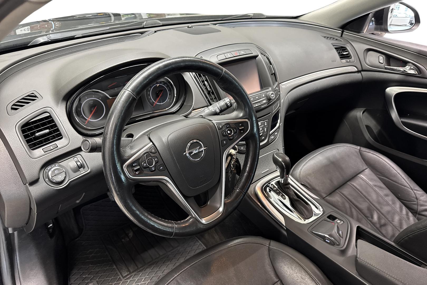 Opel Insignia 2015