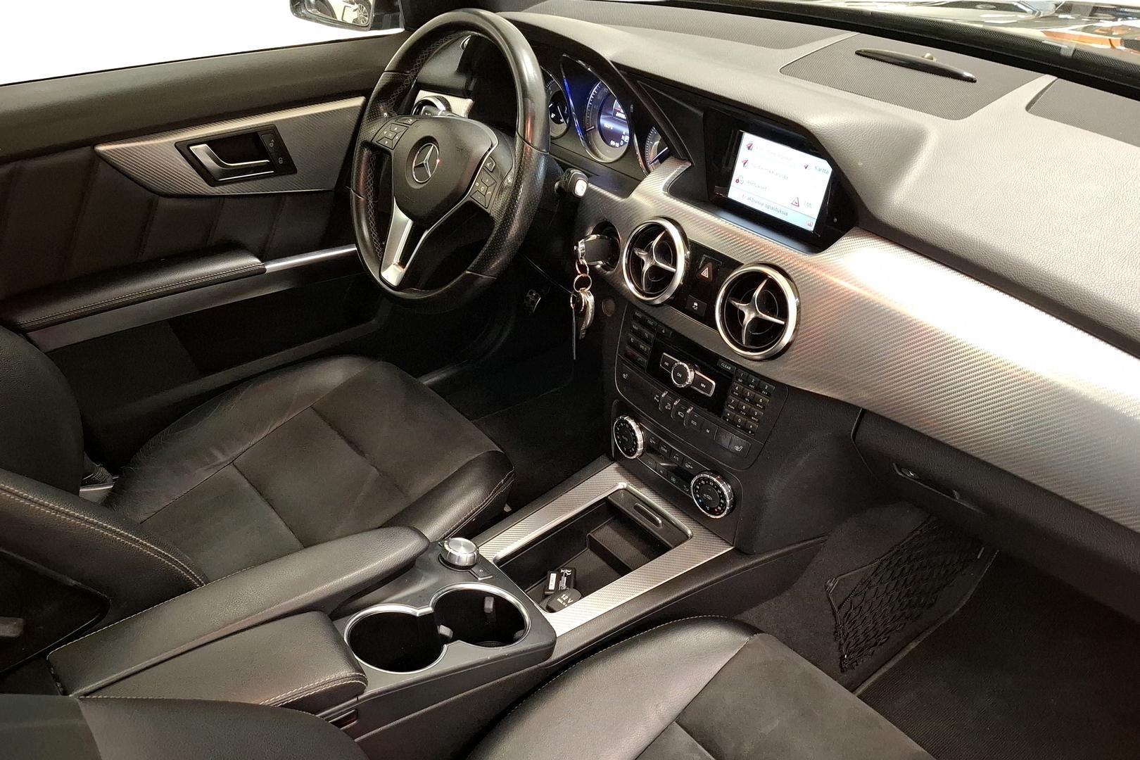 Mercedes-Benz GLK 2012