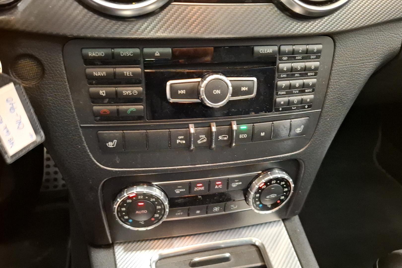 Mercedes-Benz GLK 2012