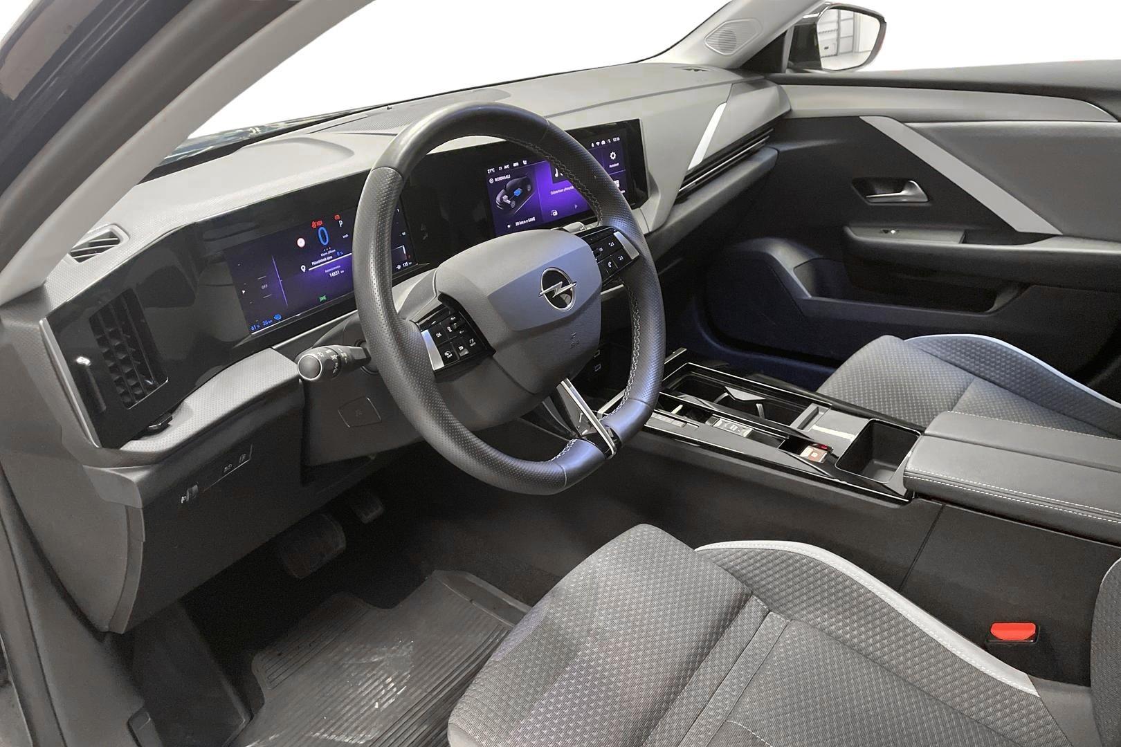 Opel Astra 2023
