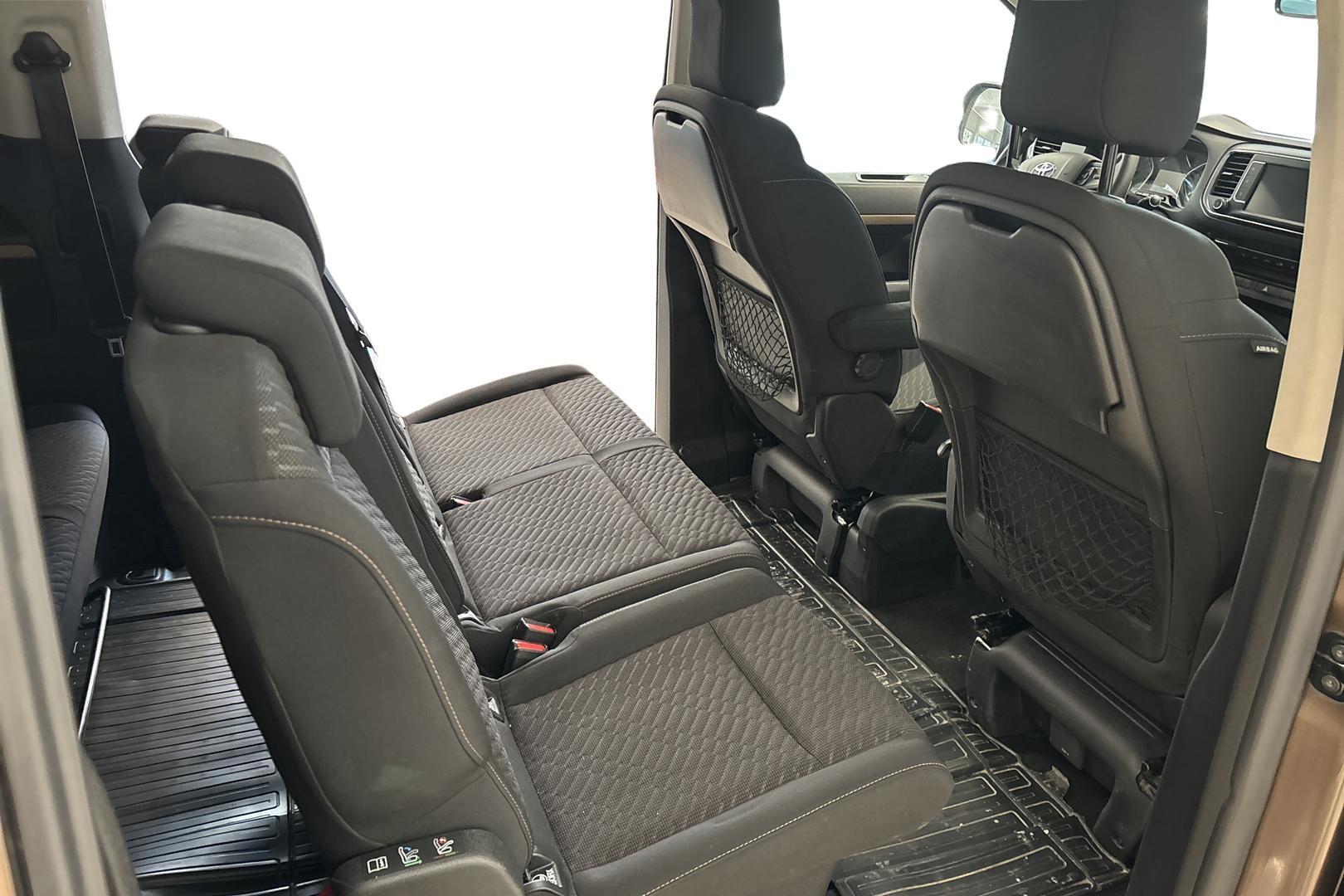 Toyota Proace Verso 2017