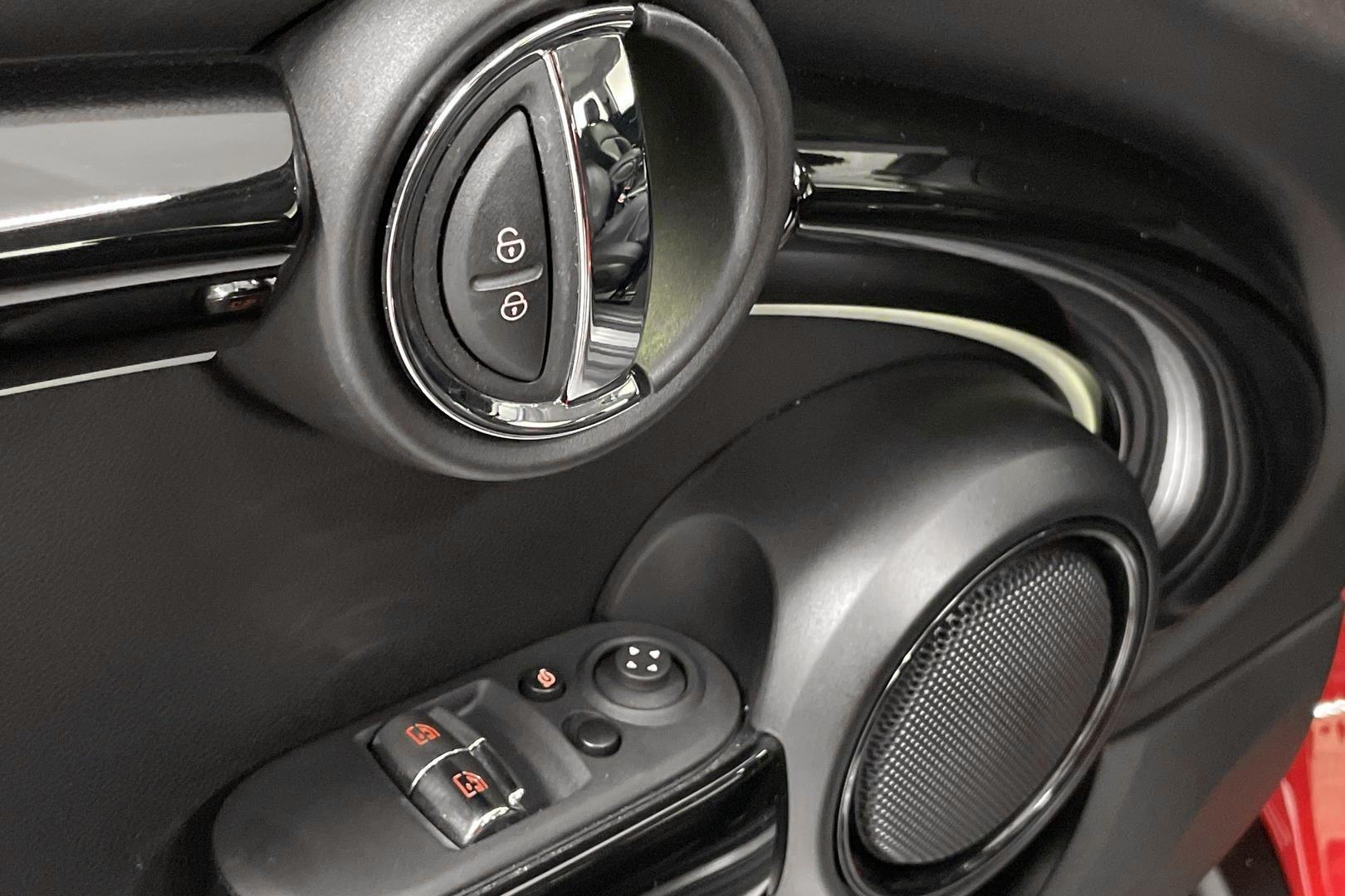 MINI Hatchback 2024