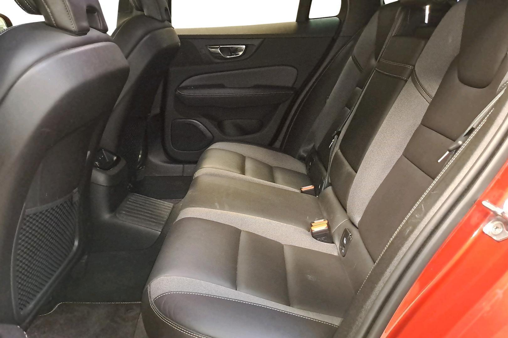 Volvo V60 2020