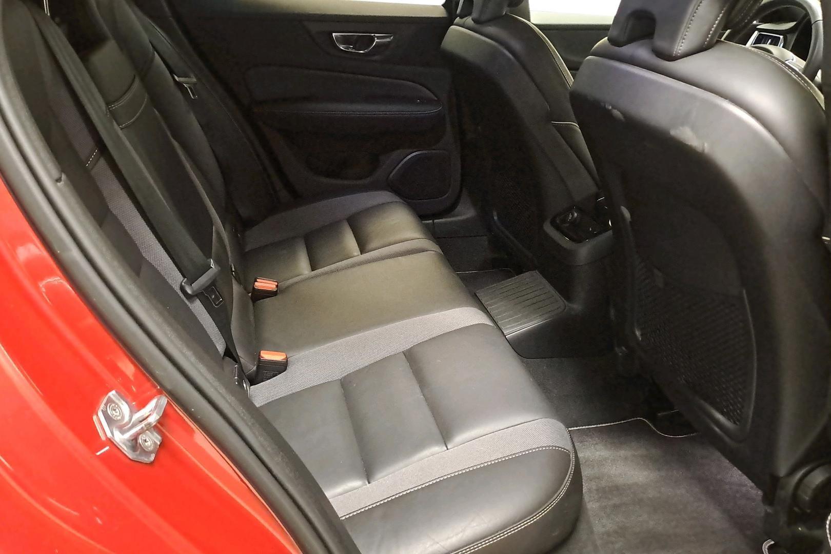 Volvo V60 2020
