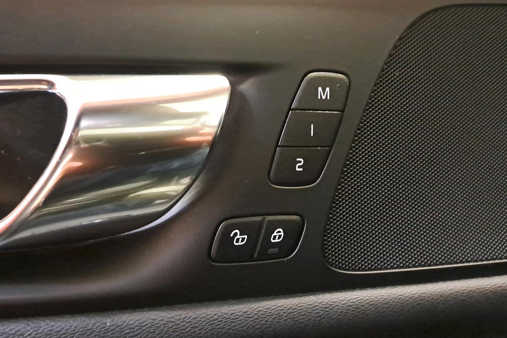 Volvo V60 2020
