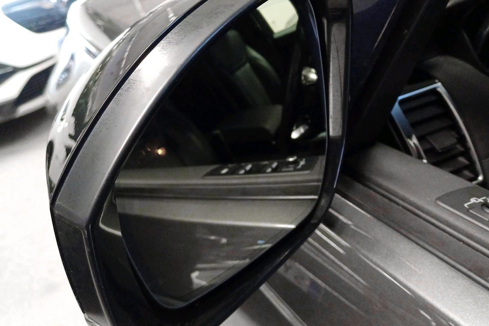 Land Rover Discovery 2017